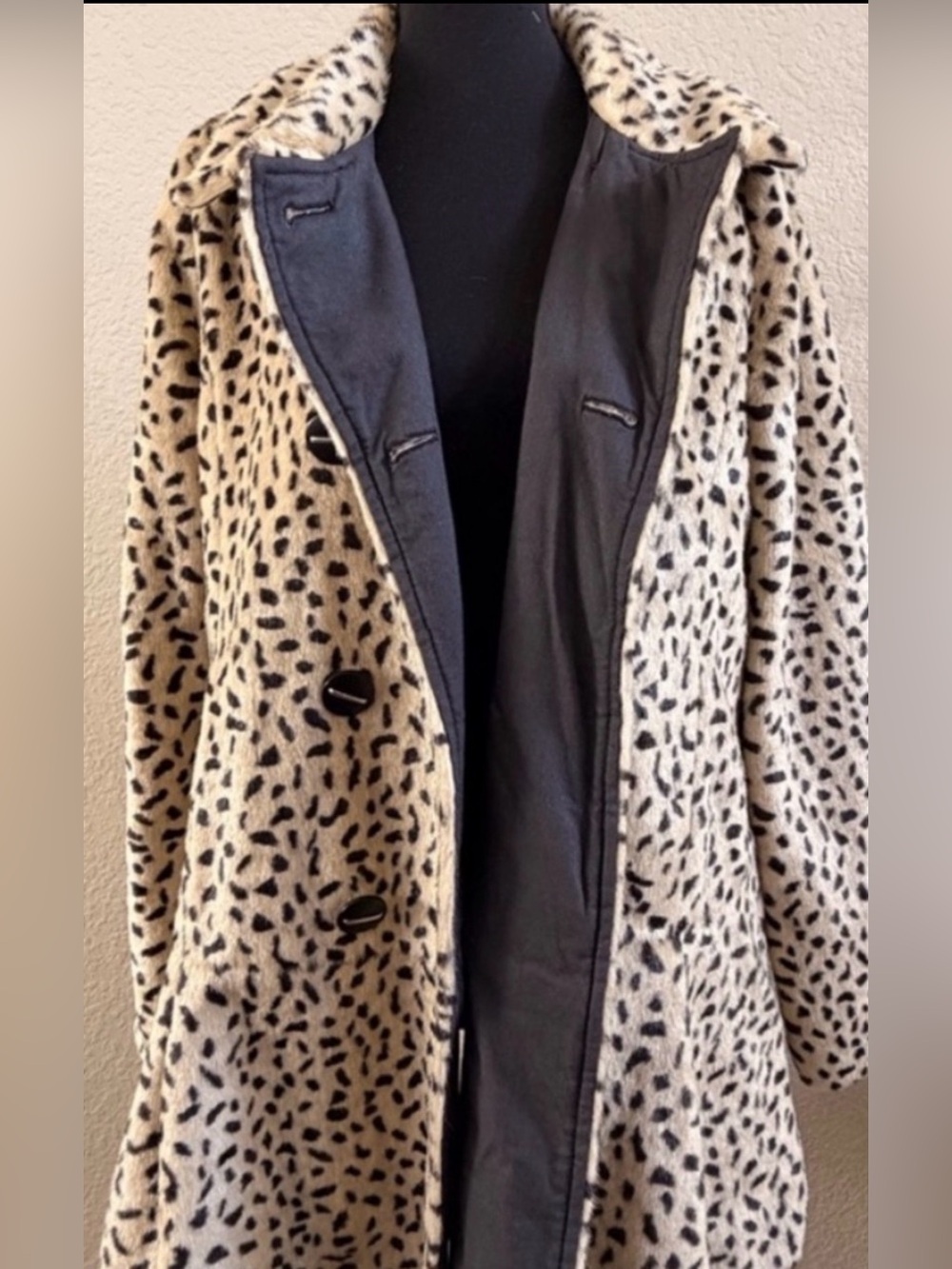 Free People Cream & Black Leopard-Spot Pea Coat